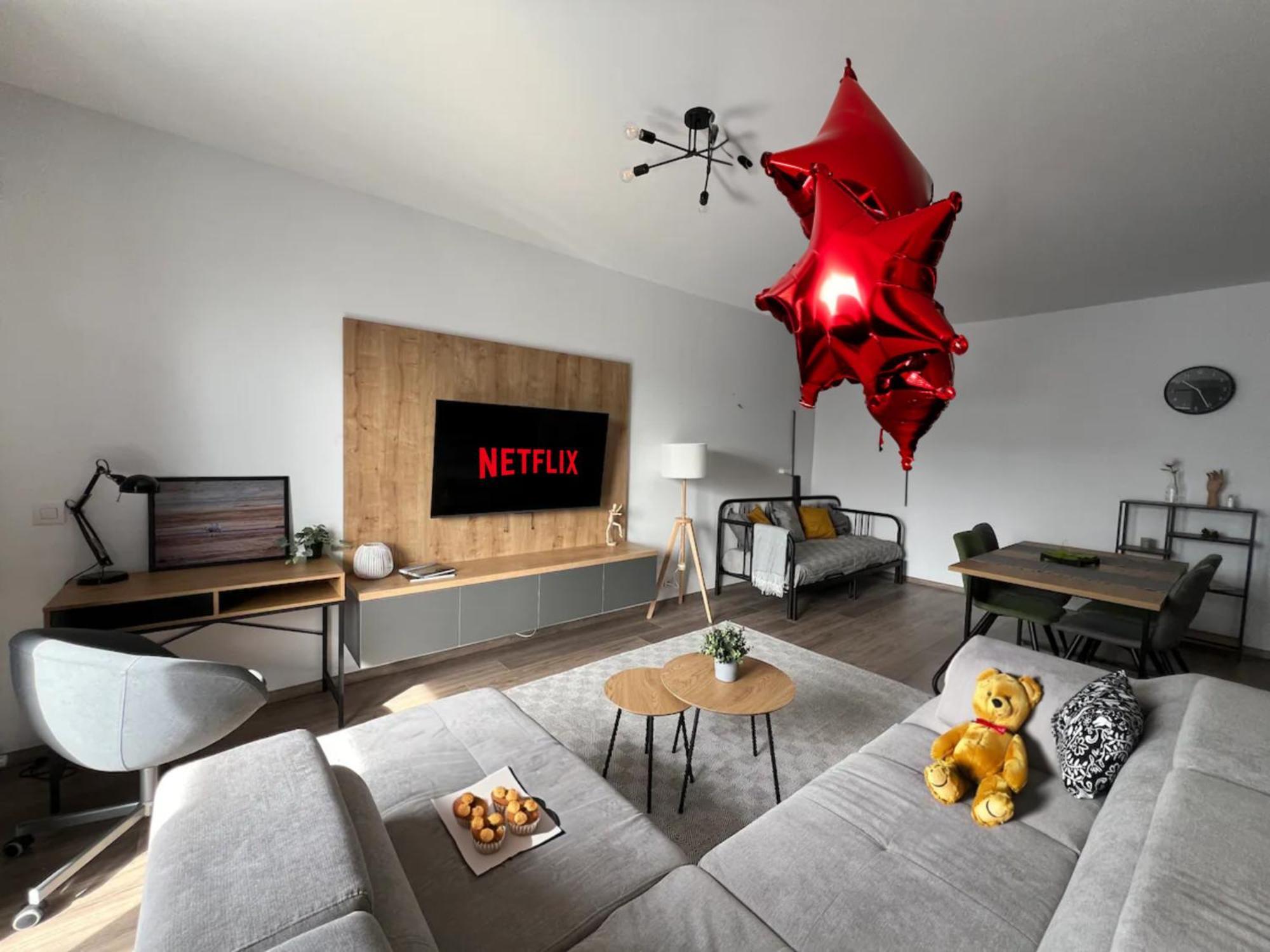 High-Rise Luxury Apartment With Free Parking Бухарест Екстер'єр фото